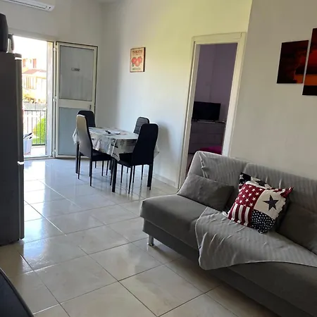Apartment Monolocale Rosy Fiumicino